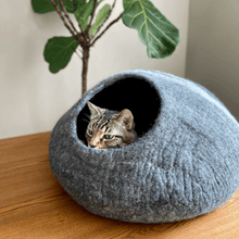 Load image into Gallery viewer, MEOWFIA-wool-cat-bed
