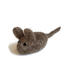 Load image into Gallery viewer, wool-cat-toy