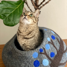 Load image into Gallery viewer, MINNESOTA BEAUTY Wool Cat Cave | Cat Bed