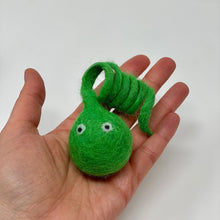 Load image into Gallery viewer, Cat Toys | Wool Spring Ball Cat Toy - CURLY TURNIP