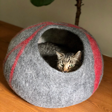 Load image into Gallery viewer, cat in wool cat house