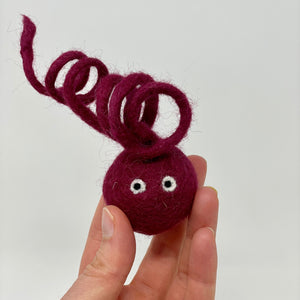 Cat Toys | Wool Spring Ball Cat Toy - CURLY TURNIP